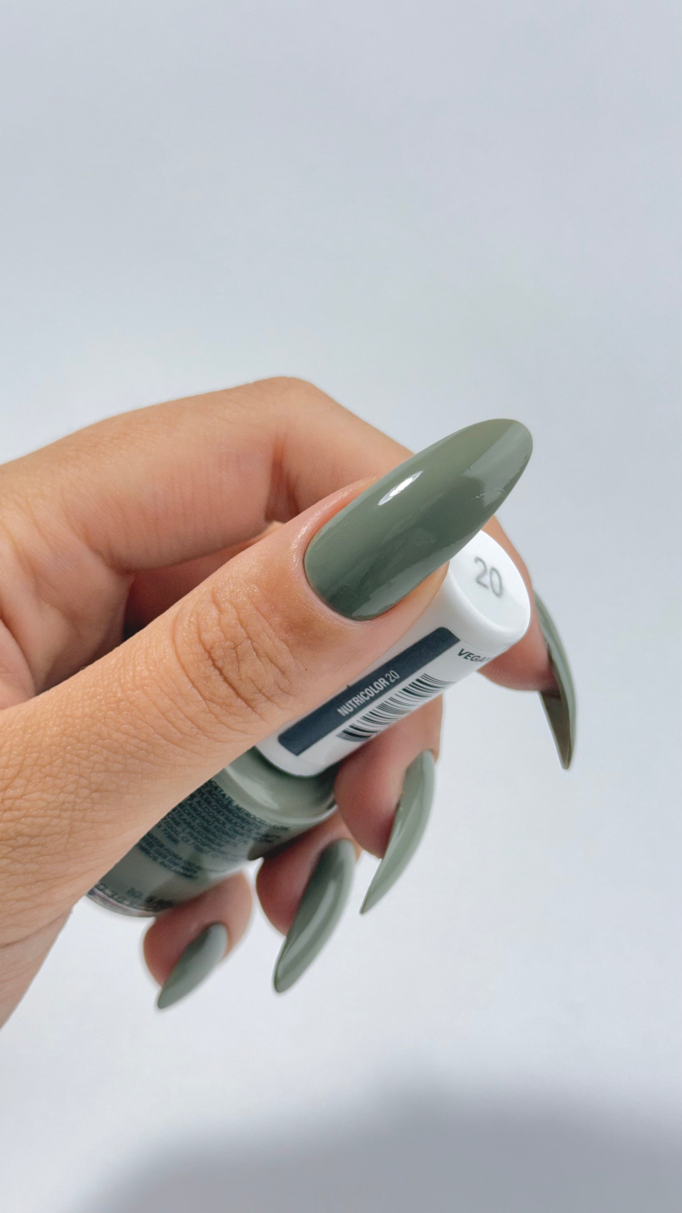 Nutri Color - Care & Colour - NC20