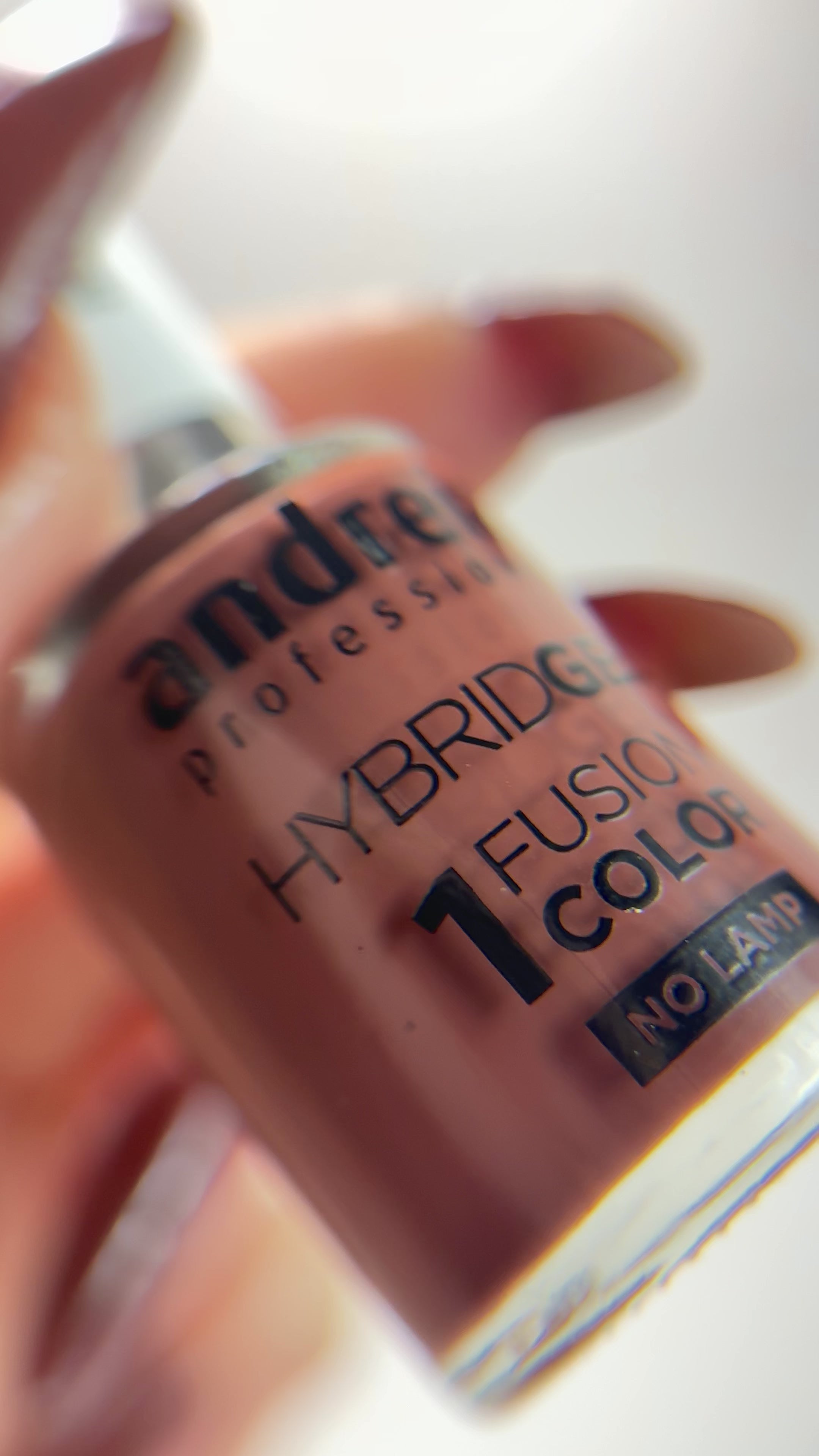 Carregar vídeo: Hybrid Gel - Fusion Color - H84