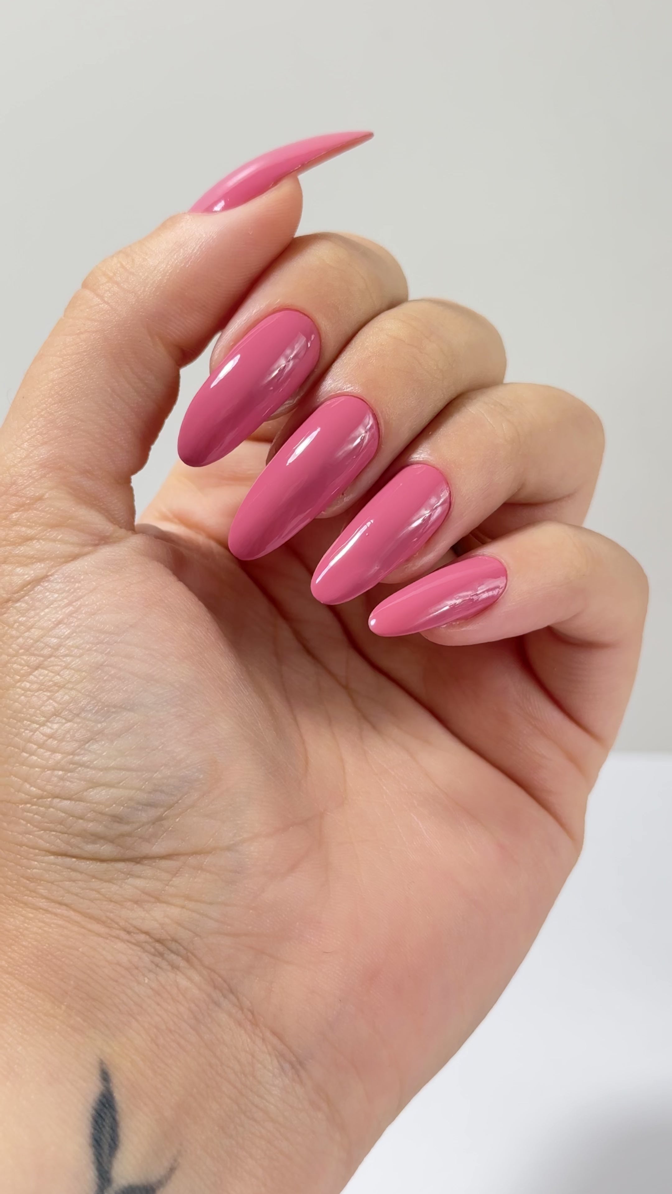 Carregar vídeo: Hybrid Gel - Fusion Color - H14