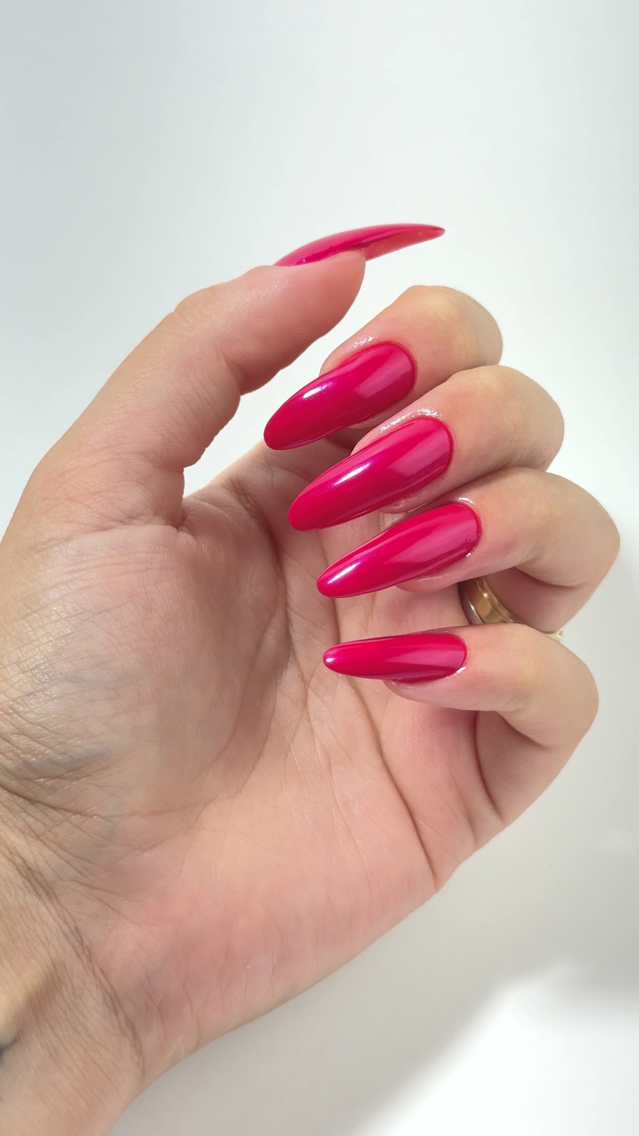 Carregar vídeo: Nutri Color - Care &amp; Colour - NC31