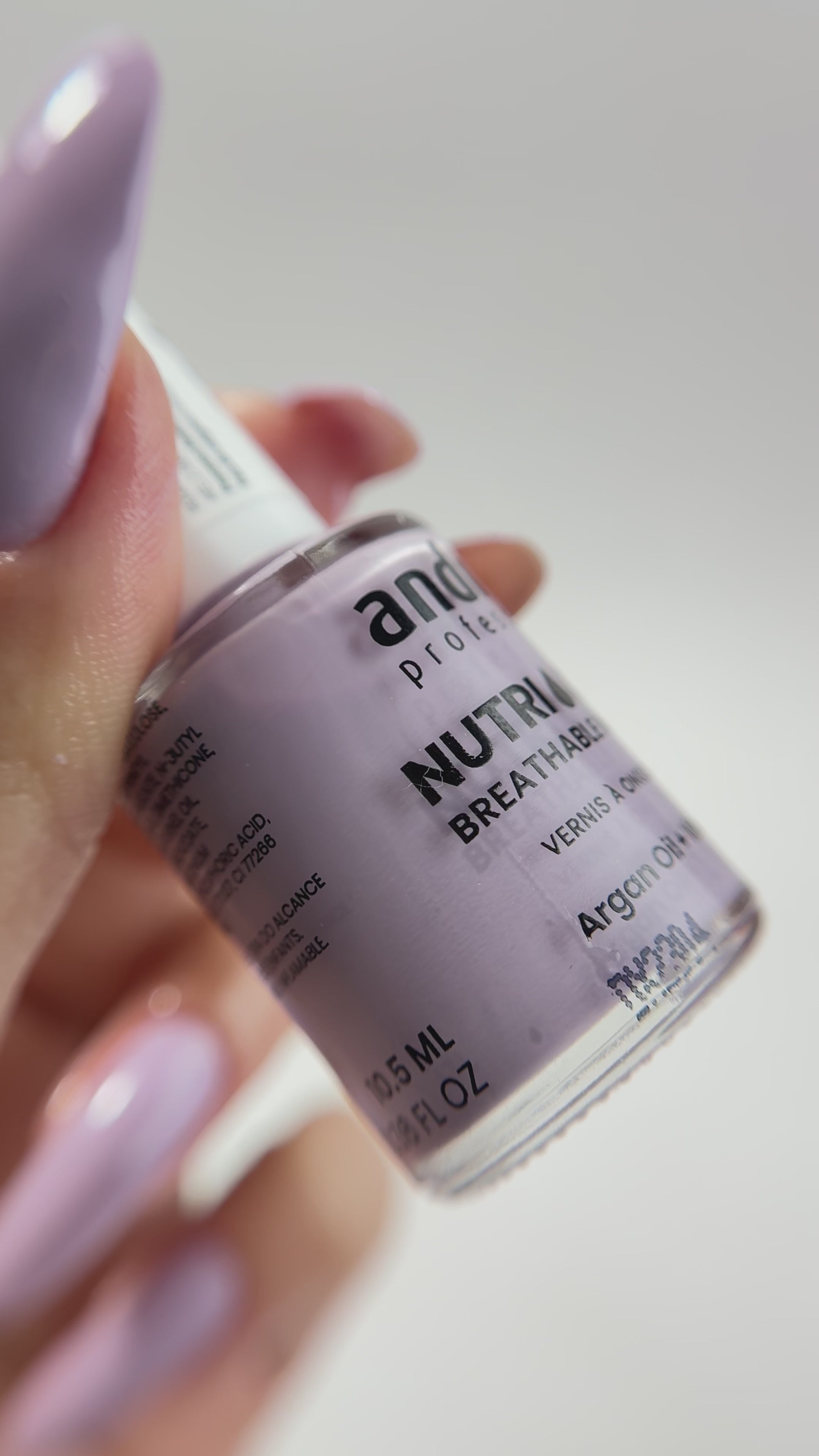 Carregar vídeo: Nutri Color - Care &amp; Colour - NC35