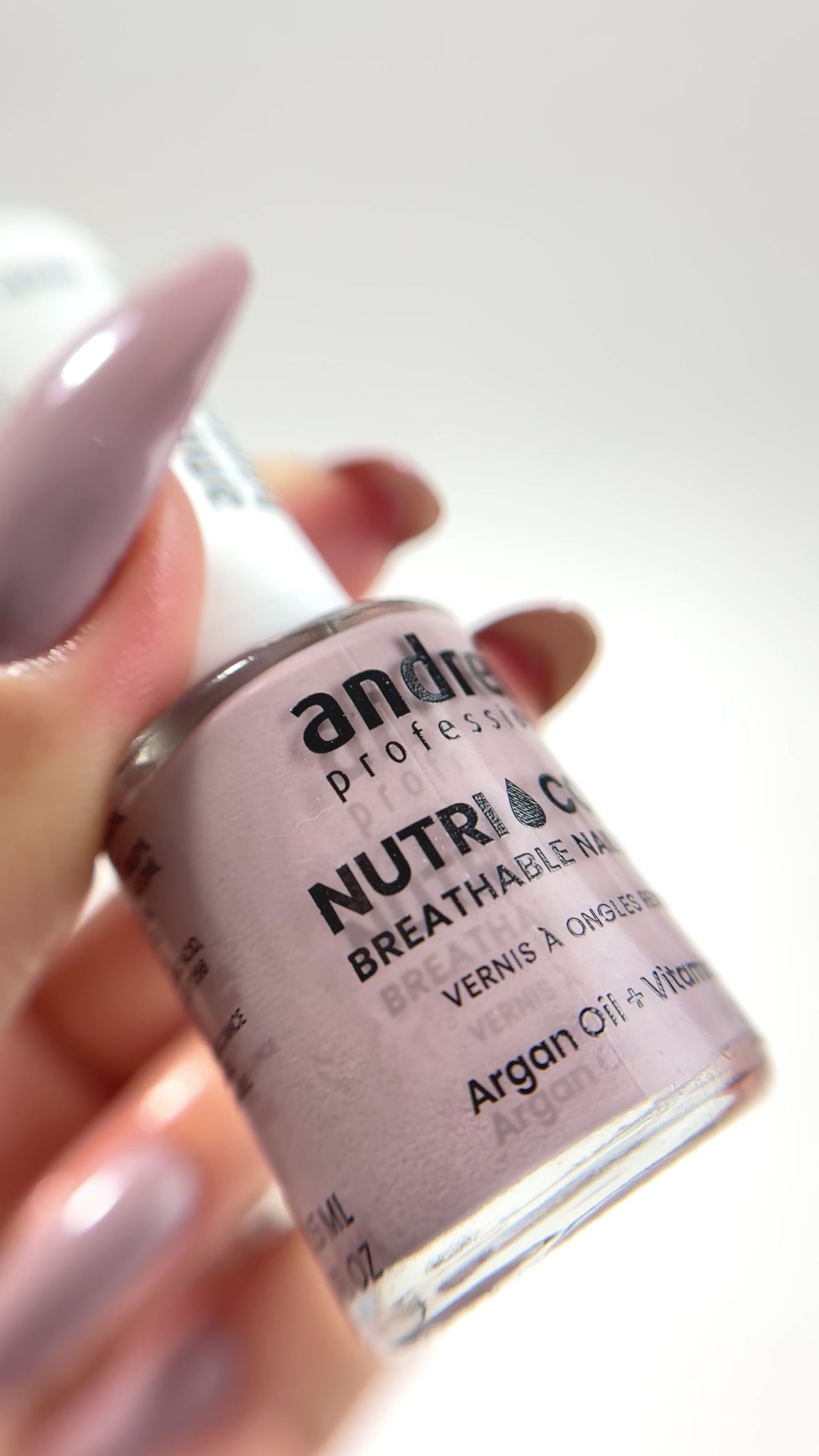 Carregar vídeo: Nutri Color - Care &amp; Colour - NC6