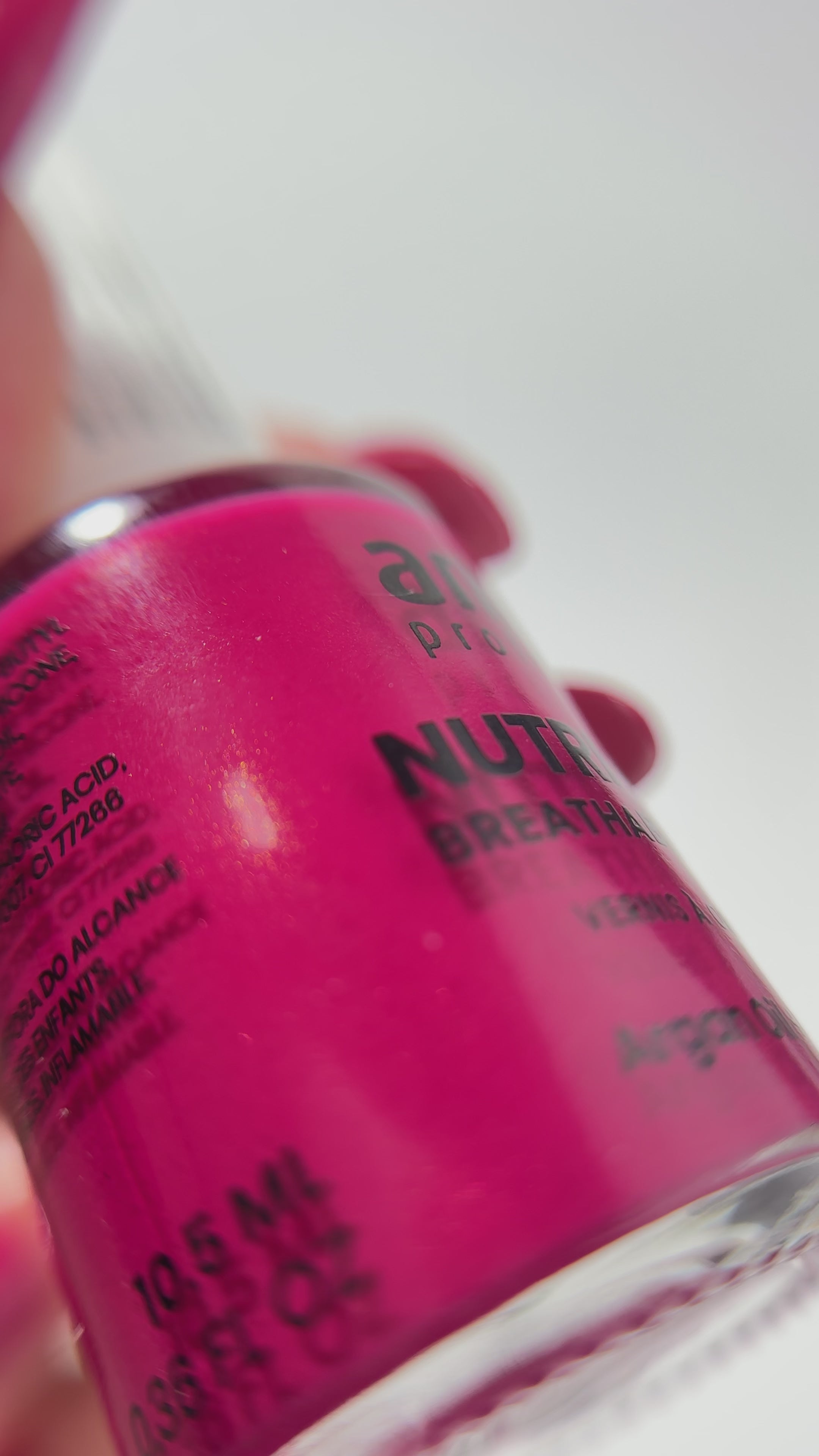 Carregar vídeo: Nutri Color - Care &amp; Colour - NC22