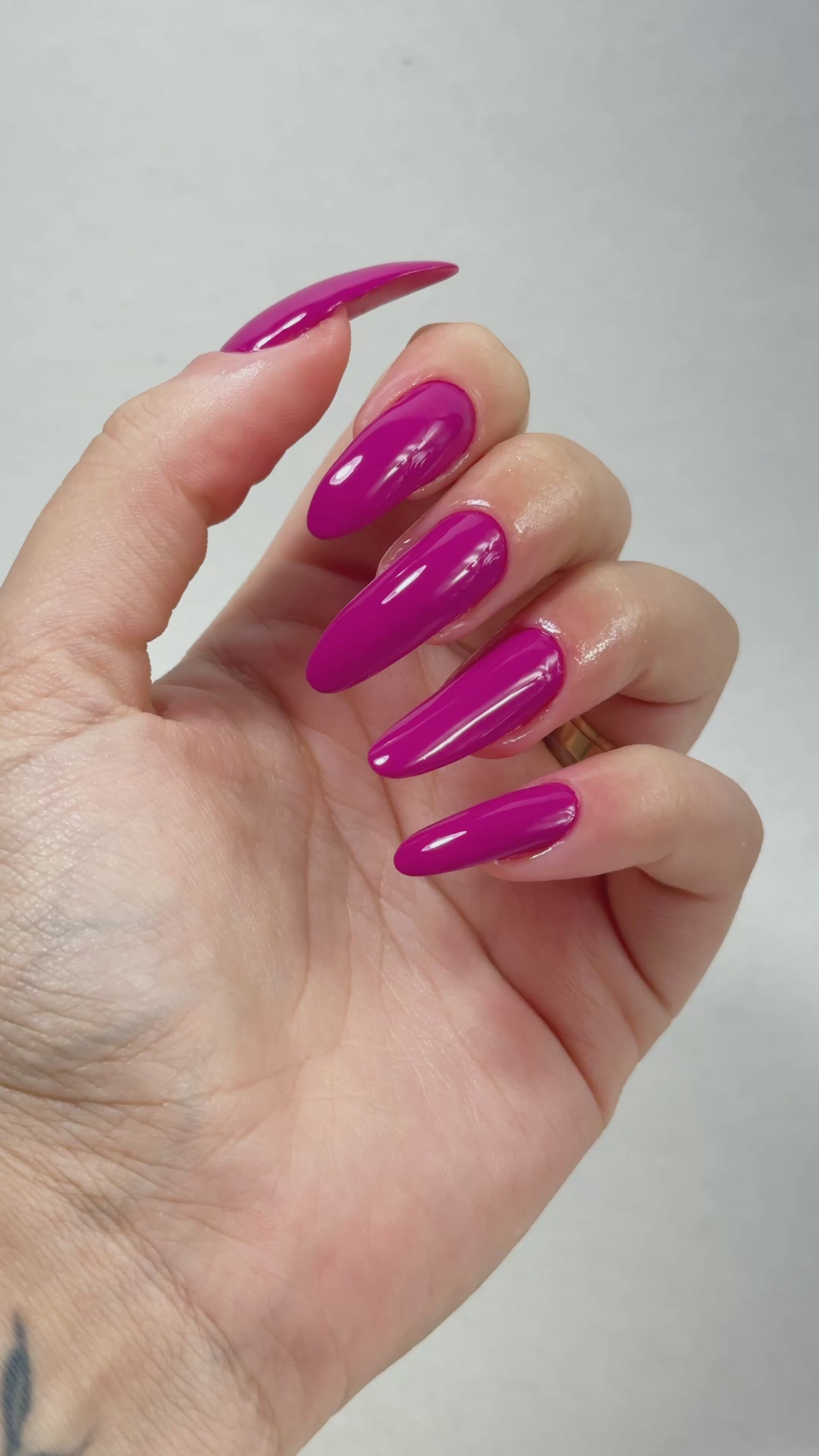 Carregar vídeo: Hybrid Gel - Fusion Color - H22