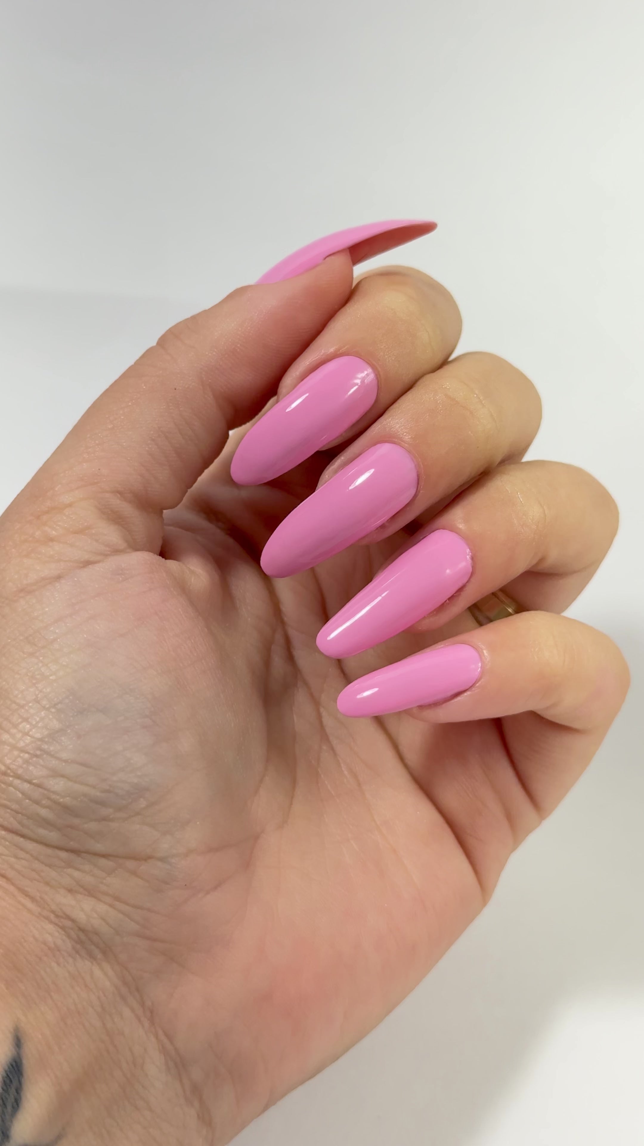 Carregar vídeo: Hybrid Gel - Fusion Color - H16