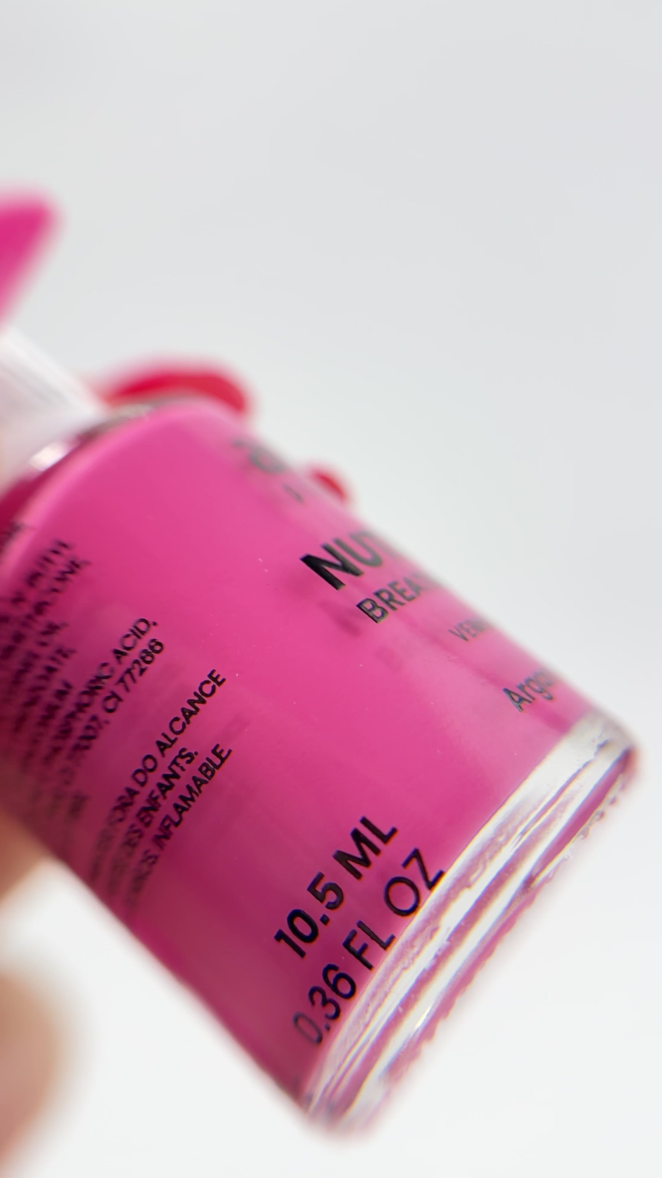 Carregar vídeo: Nutri Color - Care &amp; Colour - NC30